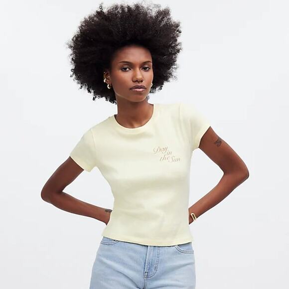 Madewell "A Day in the Sun" Graphic Tee in Pale Pineapple‎ Yellow Size S NWT - Picture 1 of 12